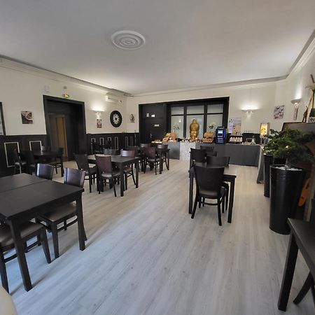 Brit Hotel Confort Auclair Gueret Exterior photo