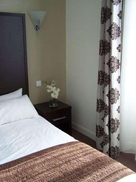 Brit Hotel Confort Auclair Gueret Room photo