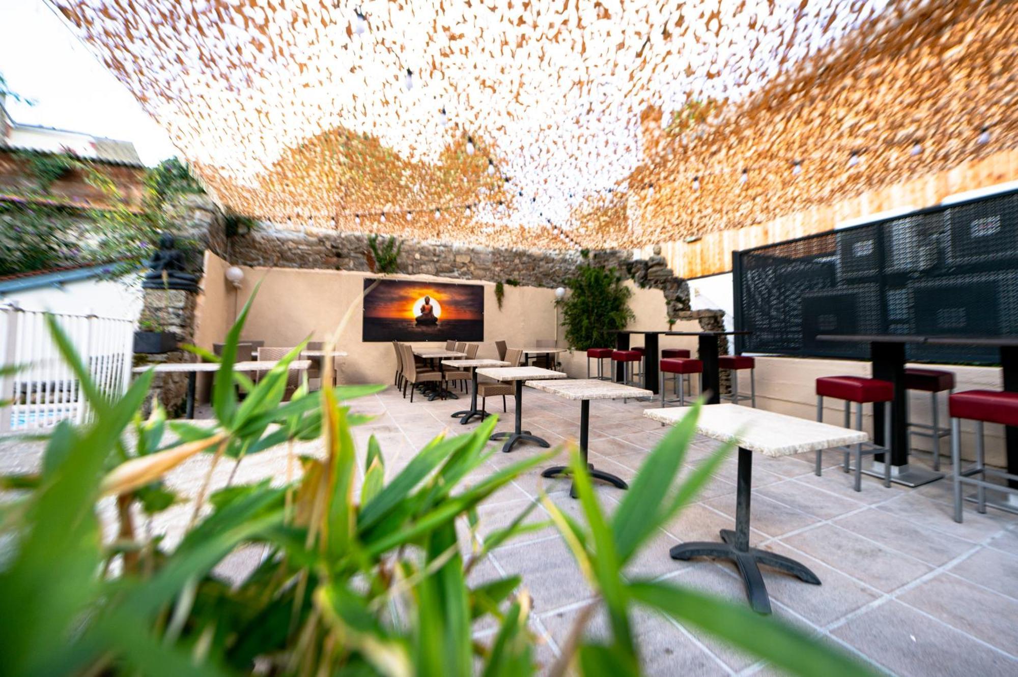 Brit Hotel Confort Auclair Gueret Exterior photo