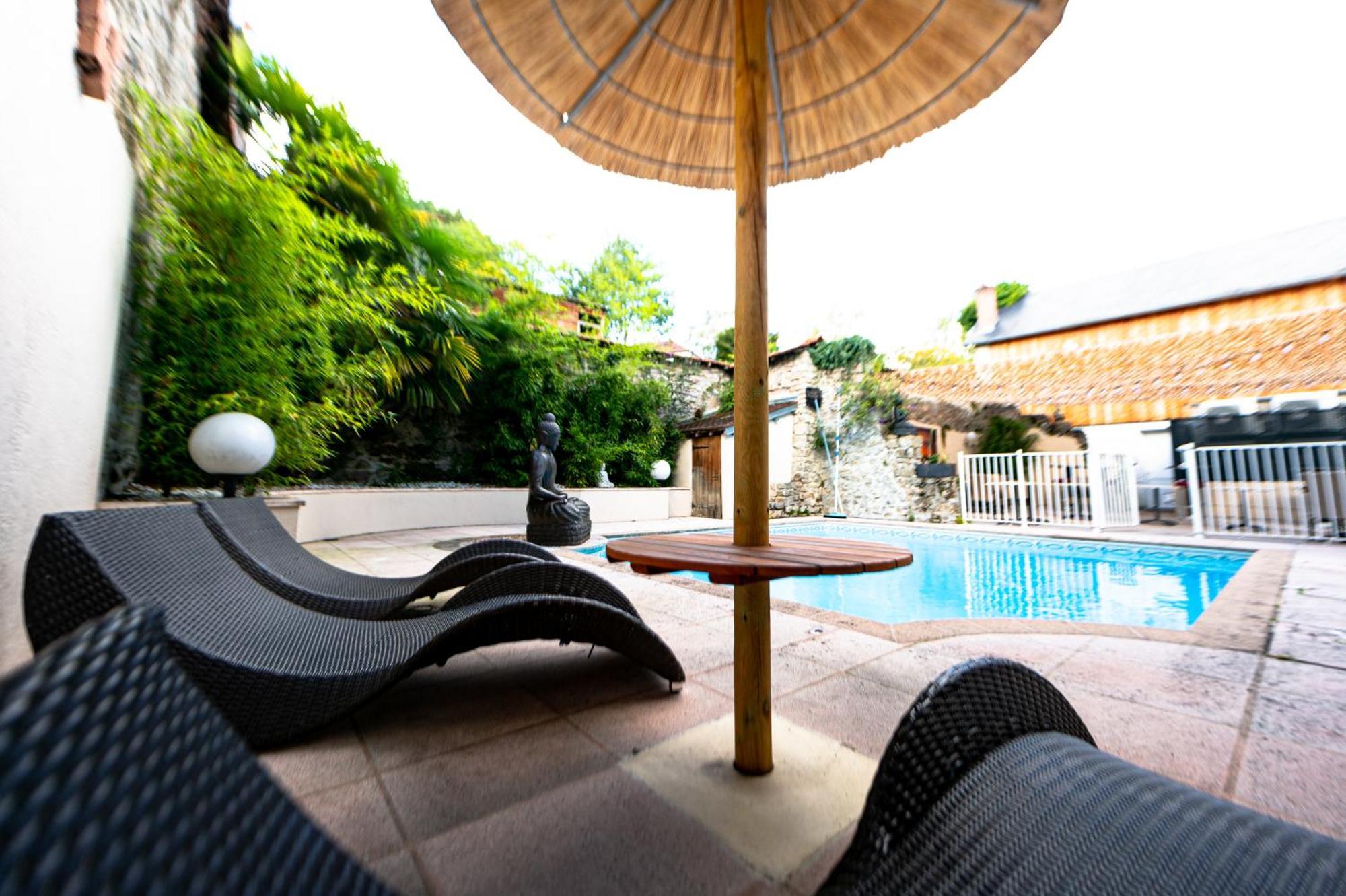 Brit Hotel Confort Auclair Gueret Exterior photo