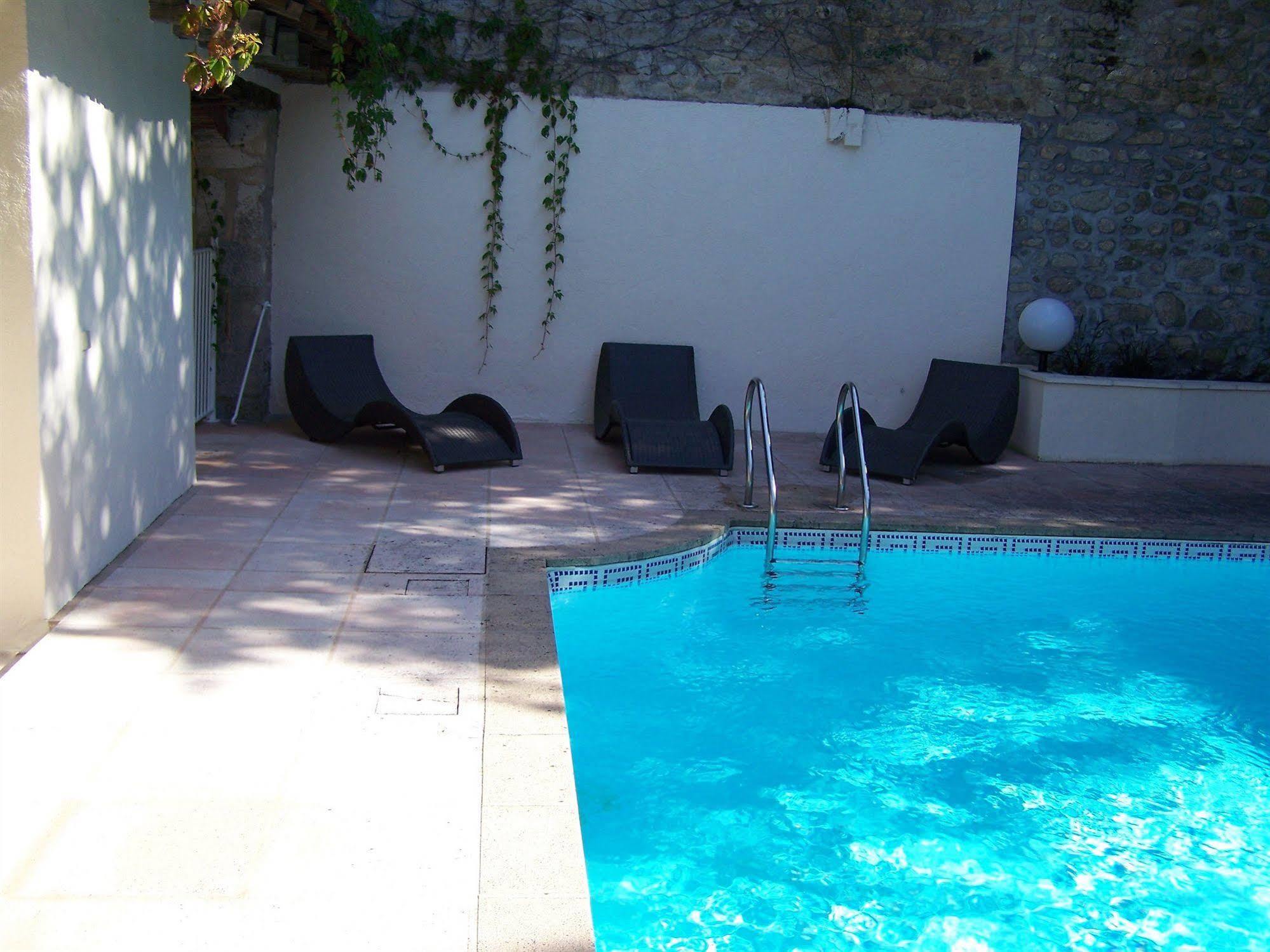 Brit Hotel Confort Auclair Gueret Exterior photo